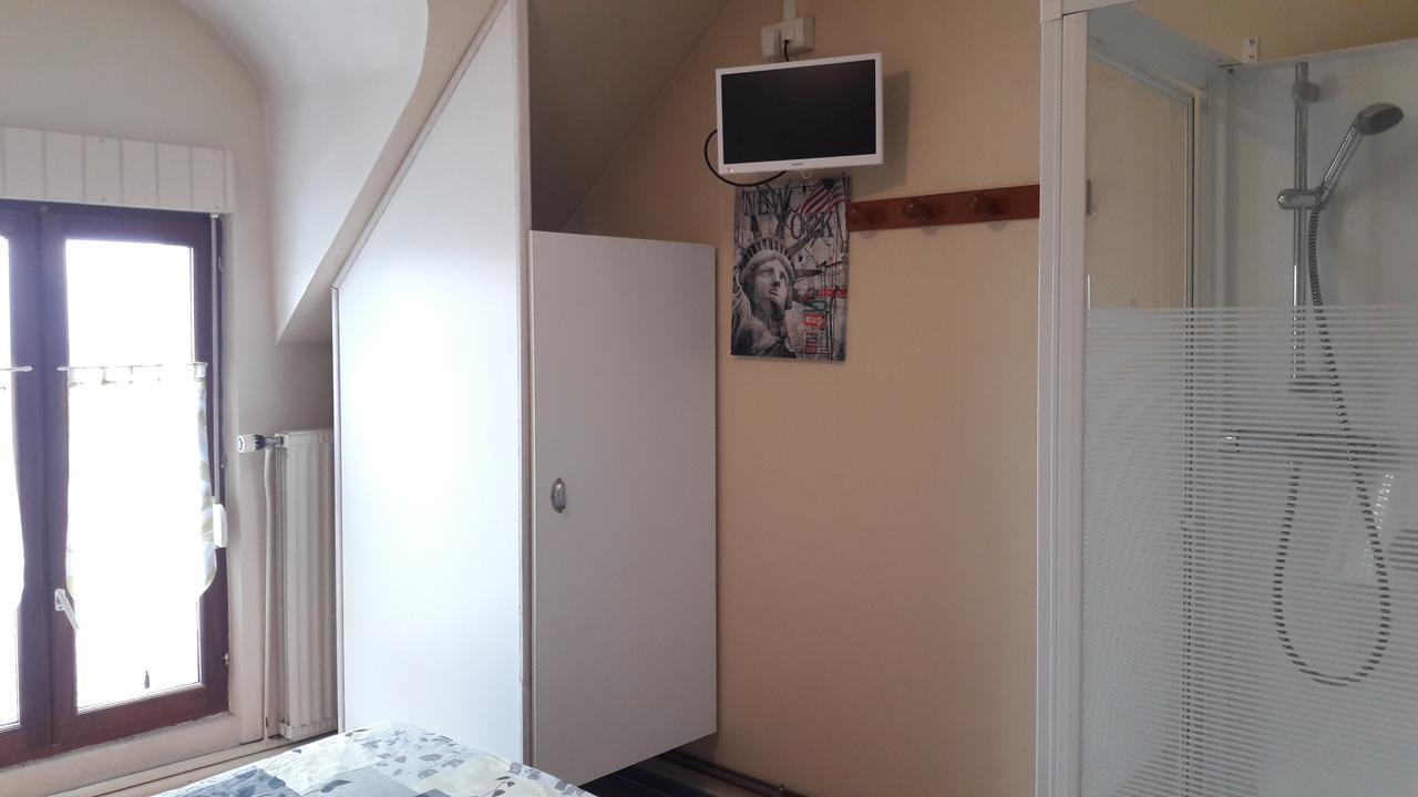 Le Relais De Risquetout Hem-Hardinval Zewnętrze zdjęcie